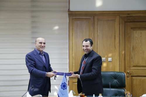 اصغر ابوالحسنی هستیانی