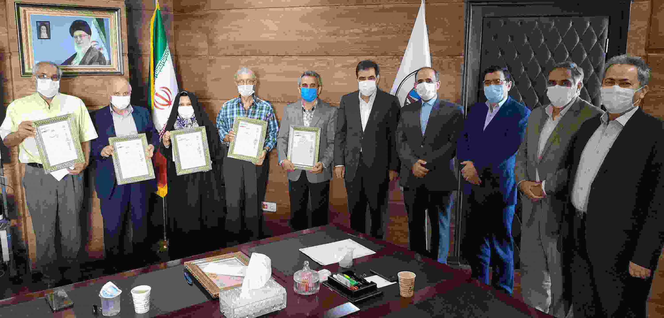 پیشکسوتان و بازنشستگان