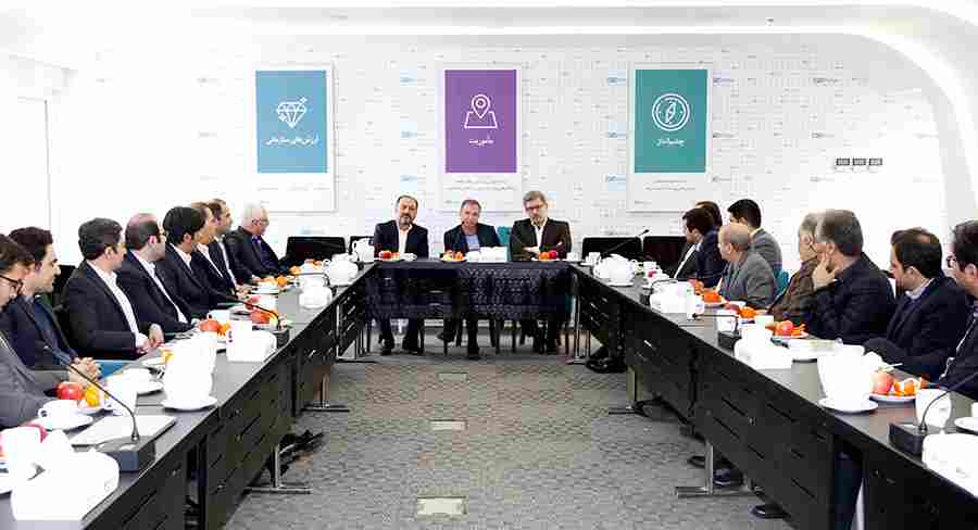 عملکرد بیمه دی