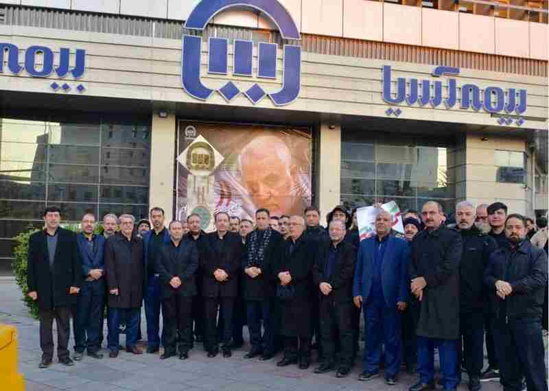 تشییع کنندگان