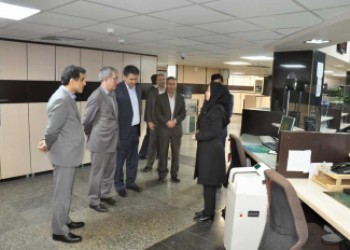 خدمت‌رسانی به مردم